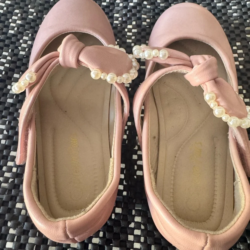 Dream Pairs Blush Pearl Bow Kids Dress Shoes